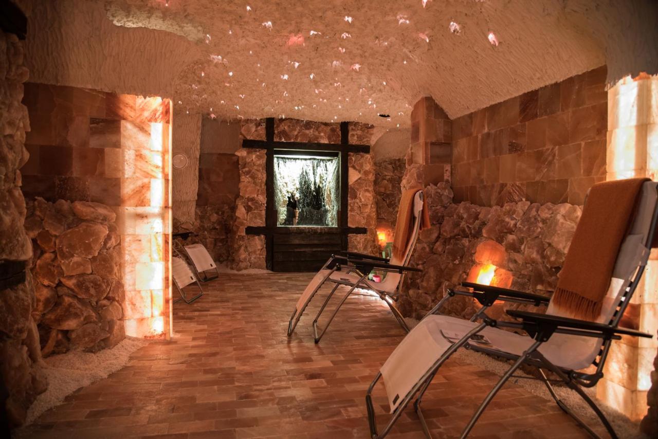 Sanfront Resort Monviso מראה חיצוני תמונה