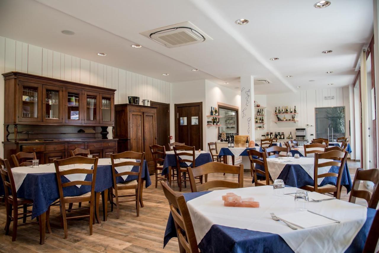 Sanfront Resort Monviso מראה חיצוני תמונה